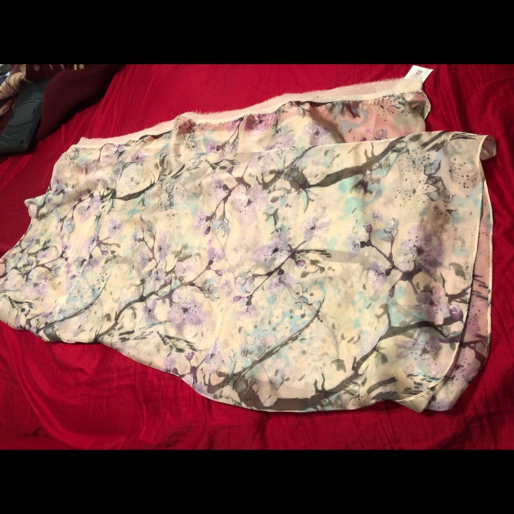 Scarf - Picture 3 of 3